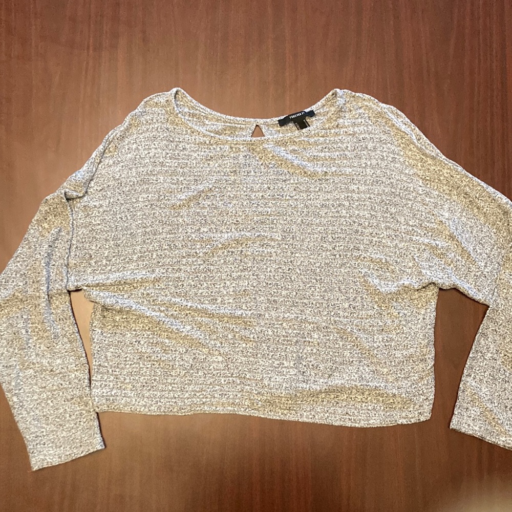 Forever 21, medium, light grey long sleeve shirt.